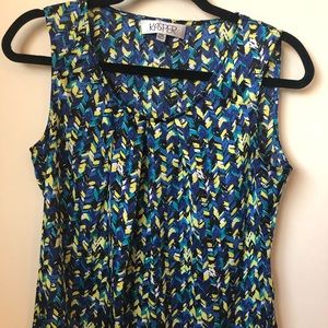 Kasper sleeveless blouse size Petite medium